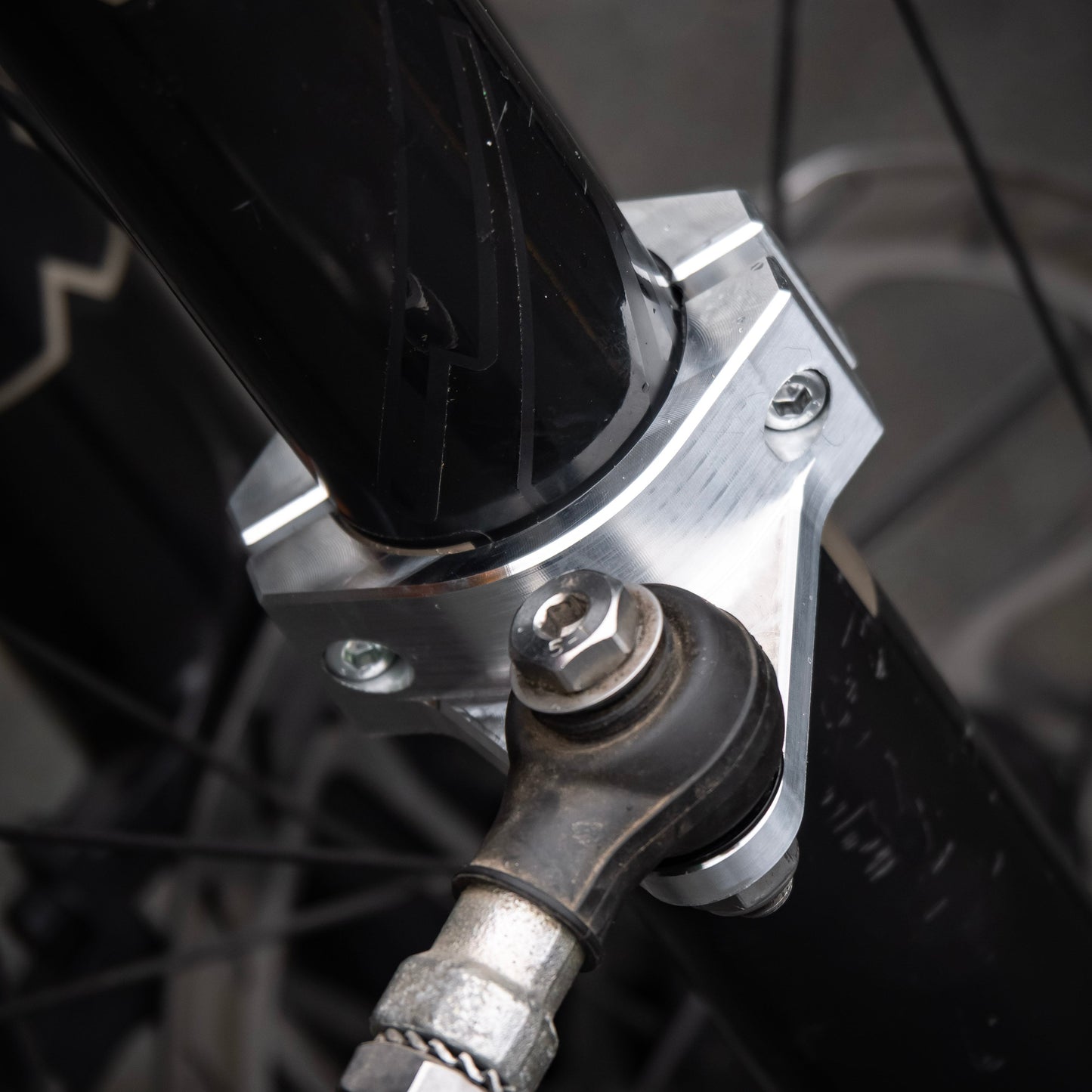 Larry vs Harry Bullit MTB Fork Conversion Kit