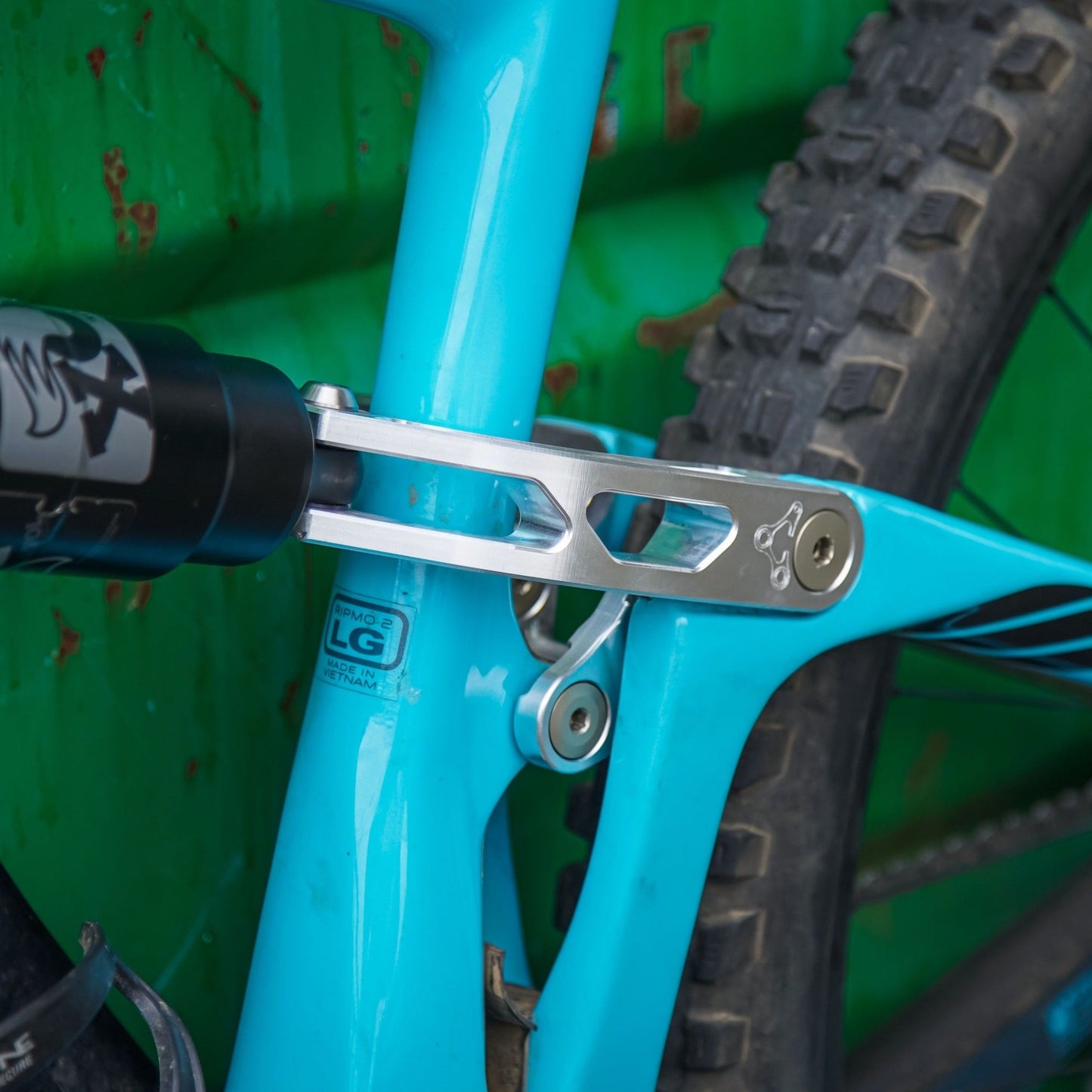 Scratch & Dent V2 Ripmo Link (2020-2022)
