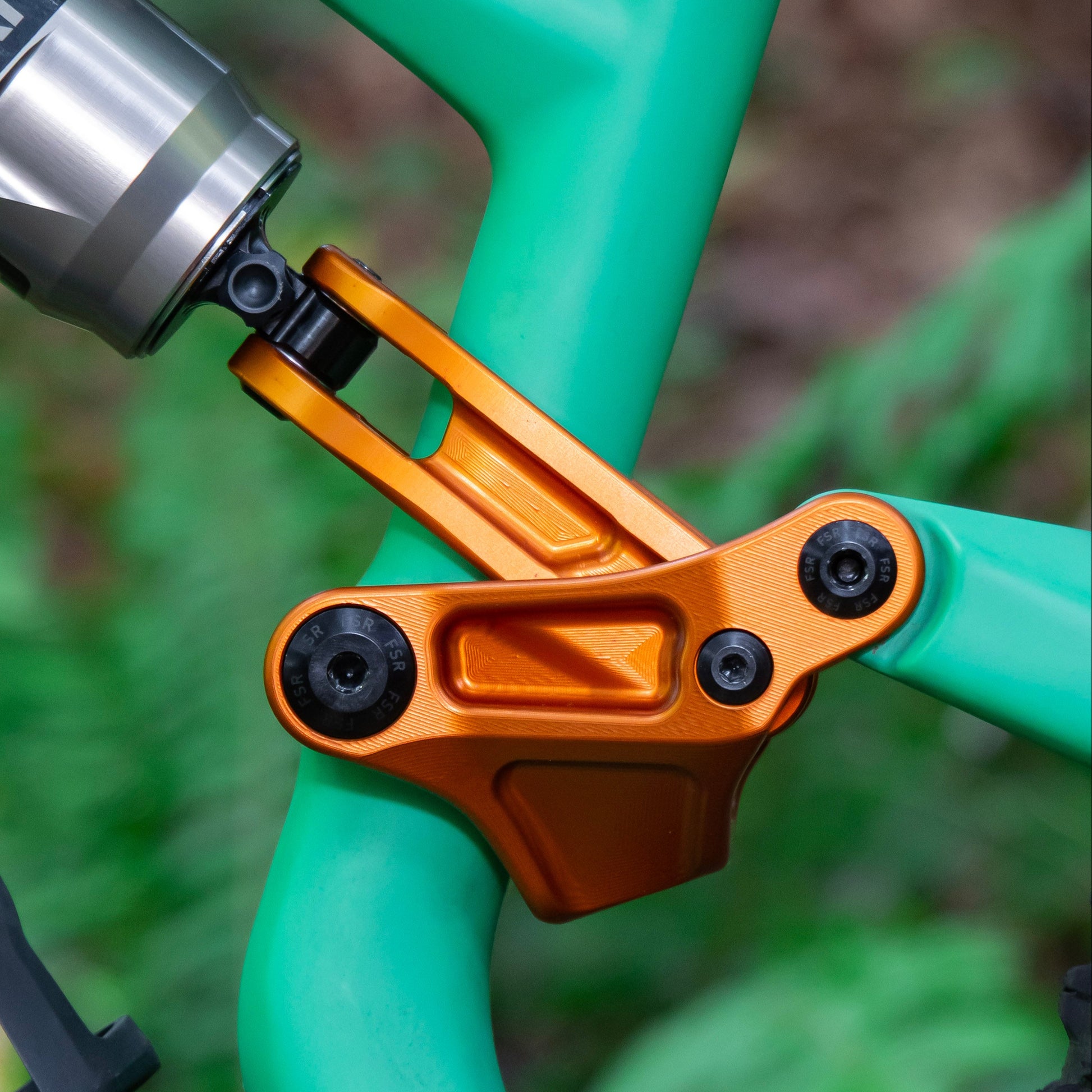 Stumpjumper Link (2025-Current) US Cascade Components